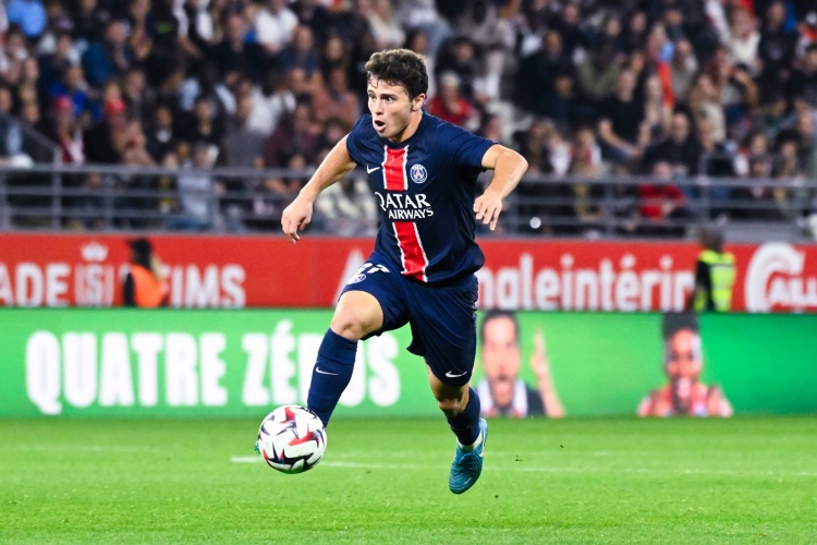 体育赛事-完美发挥！若奥-内维斯职业生涯首次戴帽&amp;首次获评满分