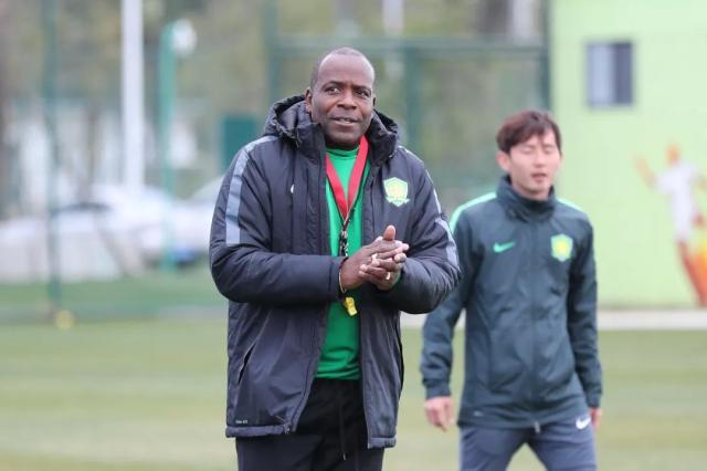 体育赛事-斯坦利因何打动国安？俱乐部将开启“大一线队”模式