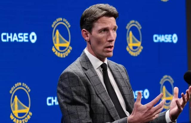 登录入口-勇士仍未放弃库里时代 邓利维坚称目标是赢在当下